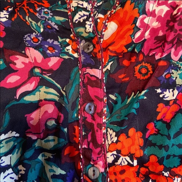 EUC Anthropologie sleep top -so pretty and cozy! - Picture 5 of 6